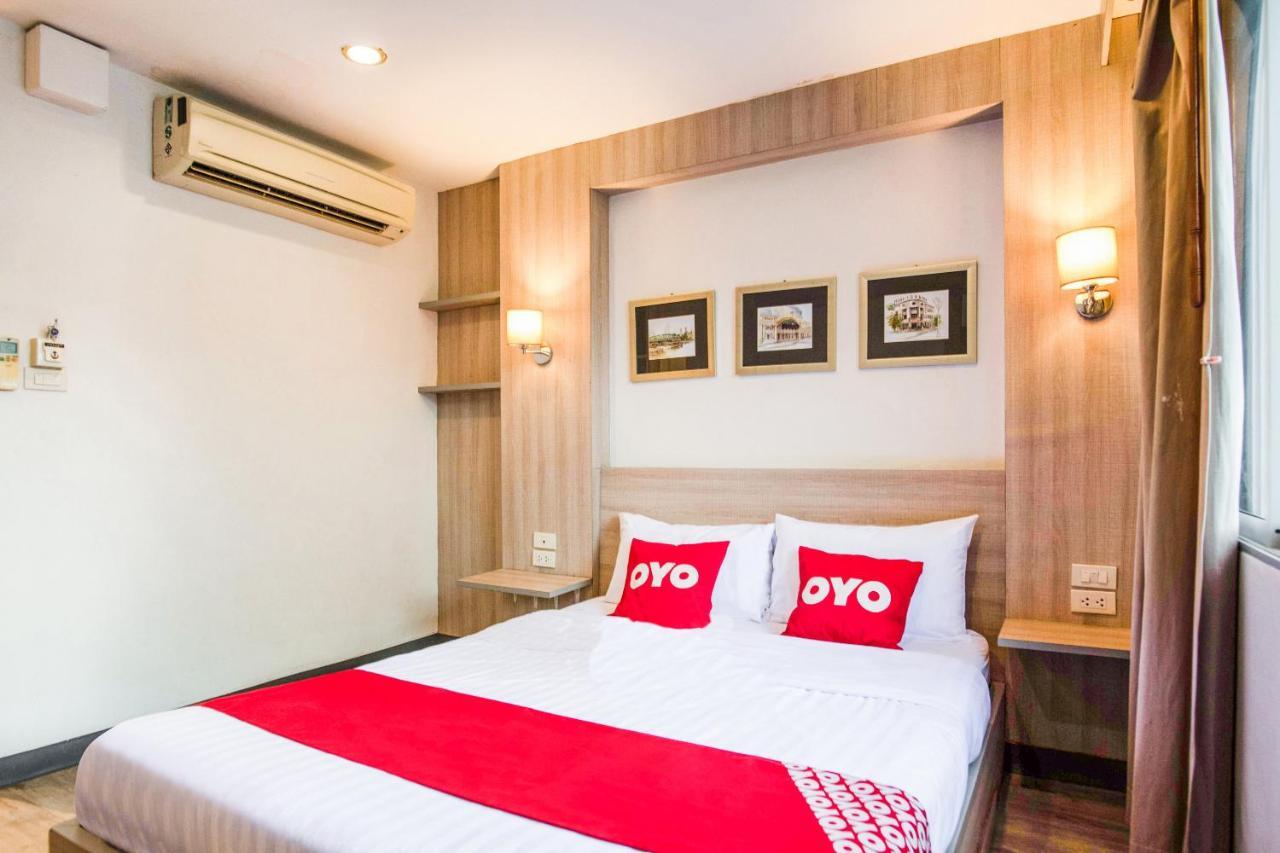 Oyo 437 Hostel Na Nara Bangkok Esterno foto